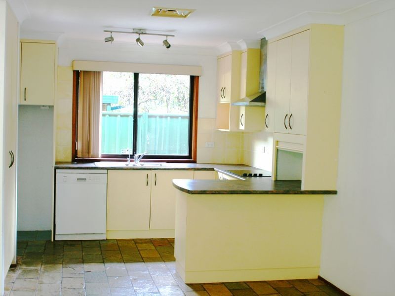 8 Chetwynd Road, Erina NSW 2250