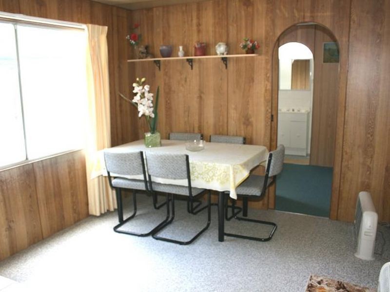 Row J6A Broadlands Estate, Green Point NSW 2251