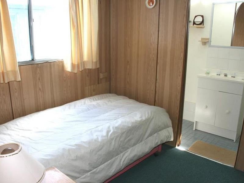 Row J6A Broadlands Estate, Green Point NSW 2251