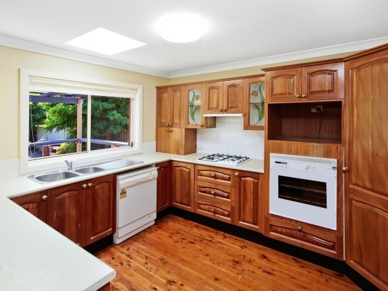 17 Christle Street, Green Point NSW 2251