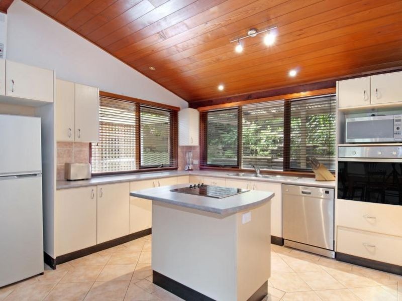 7 Derwyn Close, North Gosford NSW 2250