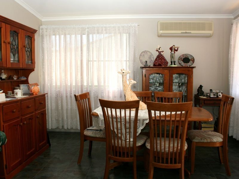 17 Second Avenue Broadlands Estate, Green Point NSW 2251