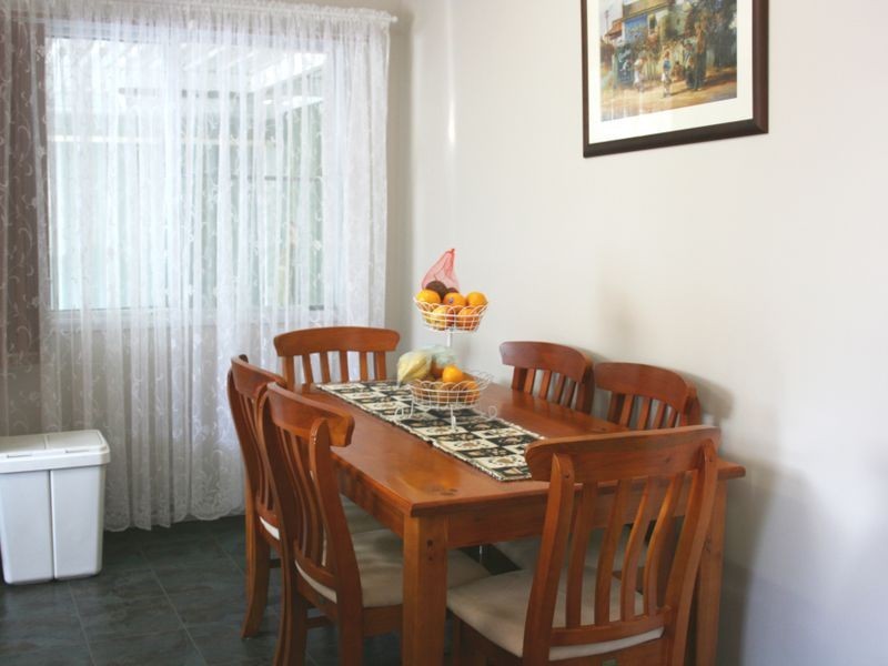 17 Second Avenue Broadlands Estate, Green Point NSW 2251