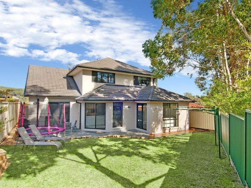 14 Robusta Close, Erina NSW 2250