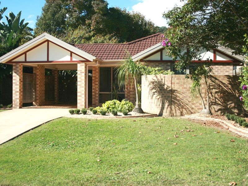 35 Bronzewing Drive, Erina NSW 2250