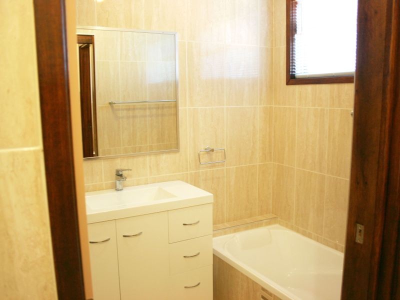 6 Chetwynd Road, Erina NSW 2250