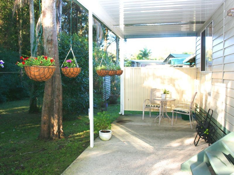52 Second Avenue Broadlands Estate, Green Point NSW 2251