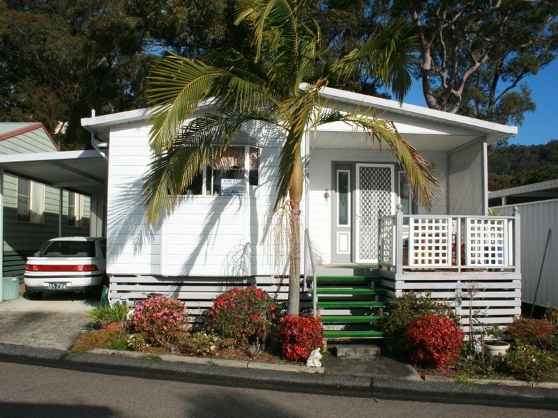 15 Second Avenue Broadlands Estate, Green Point NSW 2251