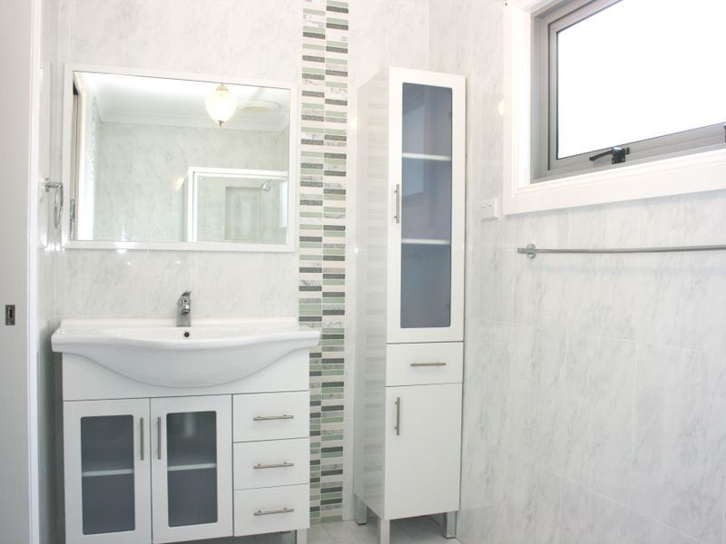 27 Second Avenue Broadlands Estate, Green Point NSW 2251