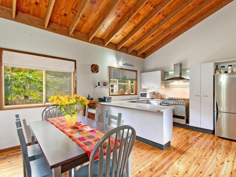 29 Lakala Avenue, Springfield NSW 2250