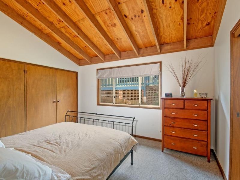 29 Lakala Avenue, Springfield NSW 2250