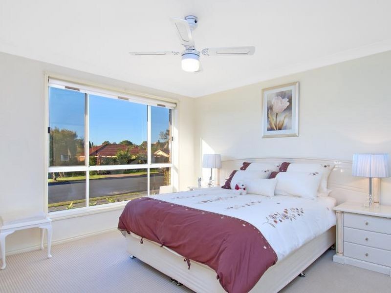 10 Henzel Road, Green Point NSW 2251