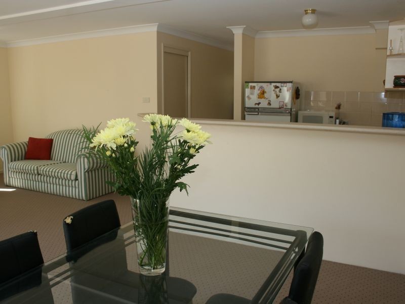 3/5 Jennie Cox Close, Erina NSW 2250