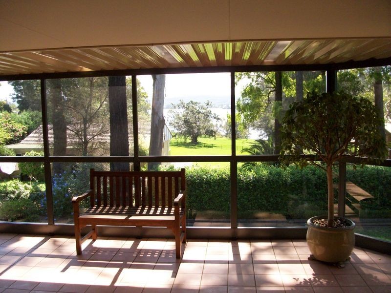 19 Kenmare Road, Green Point NSW 2251