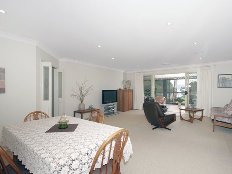 19 Kenmare Road, Green Point NSW 2251