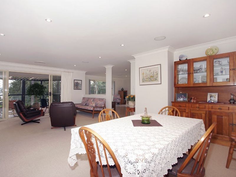 19 Kenmare Road, Green Point NSW 2251