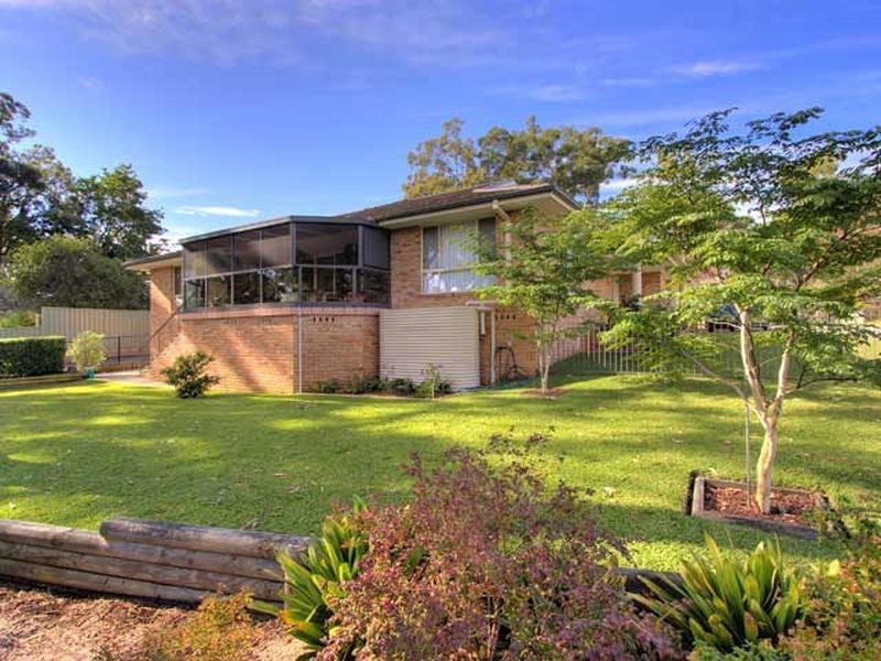 19 Kenmare Road, Green Point NSW 2251
