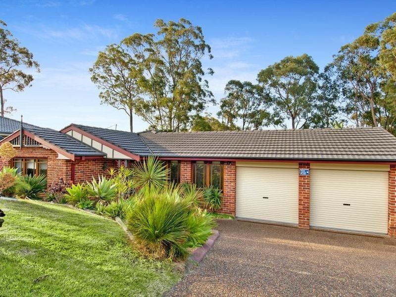 17 Greenvale Road, Green Point NSW 2251