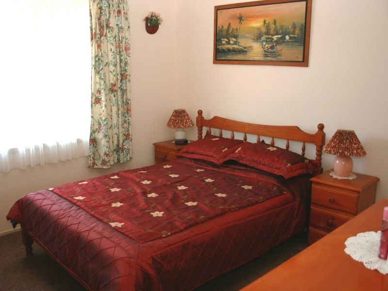 125 James Sea Drive, Green Point NSW 2251