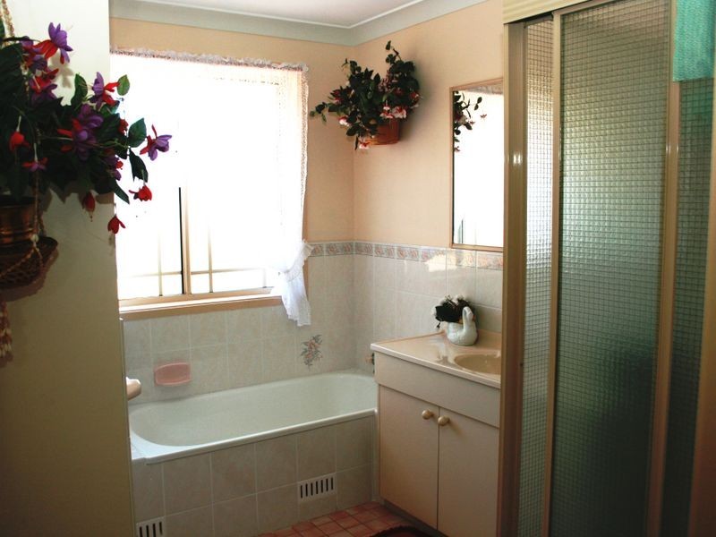 125 James Sea Drive, Green Point NSW 2251