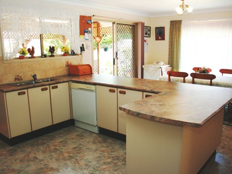 125 James Sea Drive, Green Point NSW 2251