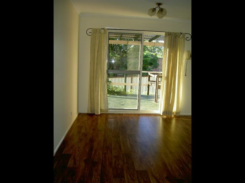 33 James Sea Drive, Green Point NSW 2251