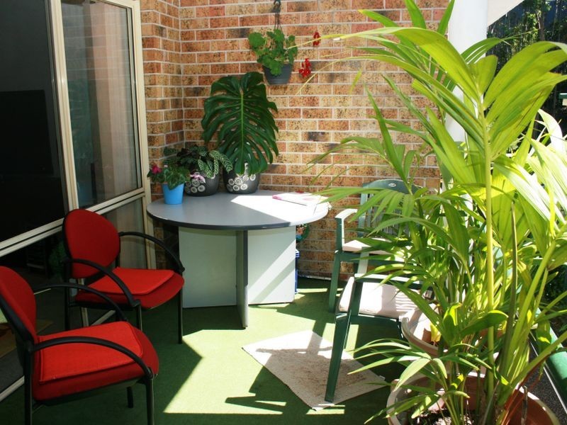 2/70 Karalta Road, Erina NSW 2250