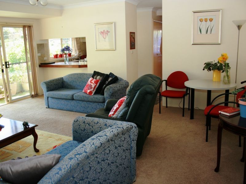 2/70 Karalta Road, Erina NSW 2250