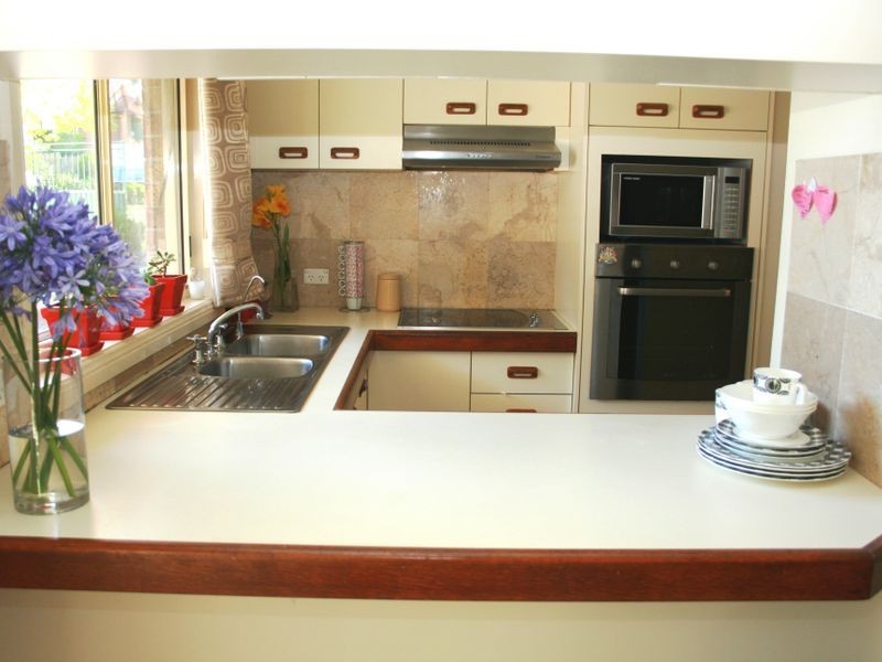 2/70 Karalta Road, Erina NSW 2250