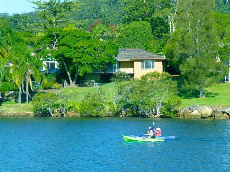 28 Asca Drive, Green Point NSW 2251