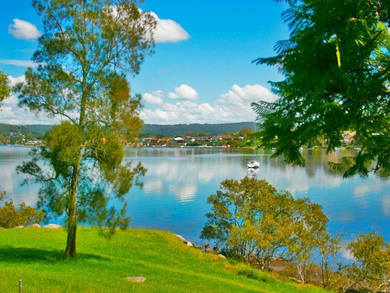 28 Asca Drive, Green Point NSW 2251