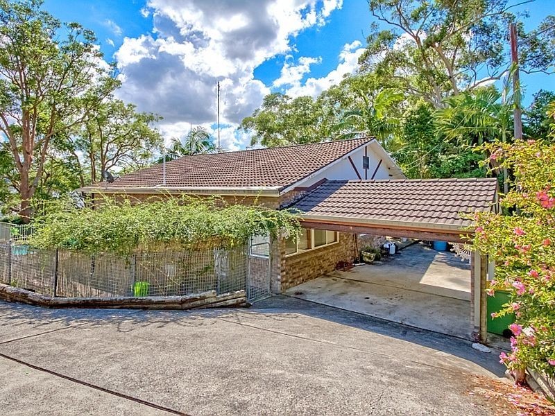 281 Avoca Drive, Green Point NSW 2251