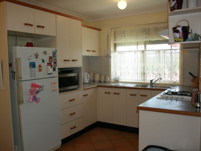 79a Bronzewing Drive, Erina NSW 2250