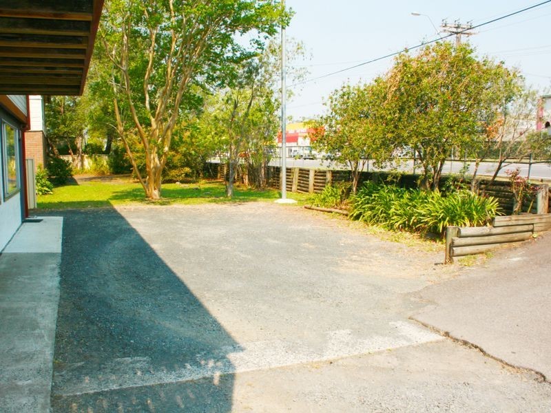 65 Barralong Road, Erina NSW 2250