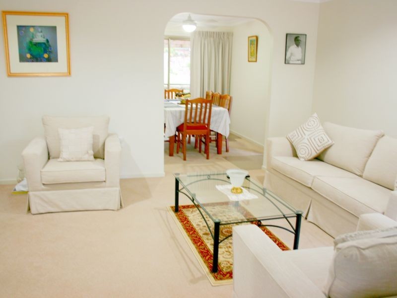 13 Cameron Crescent, Kincumber NSW 2251