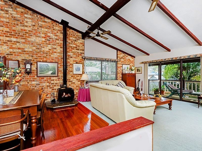 49 Kuburra Road, Erina NSW 2250