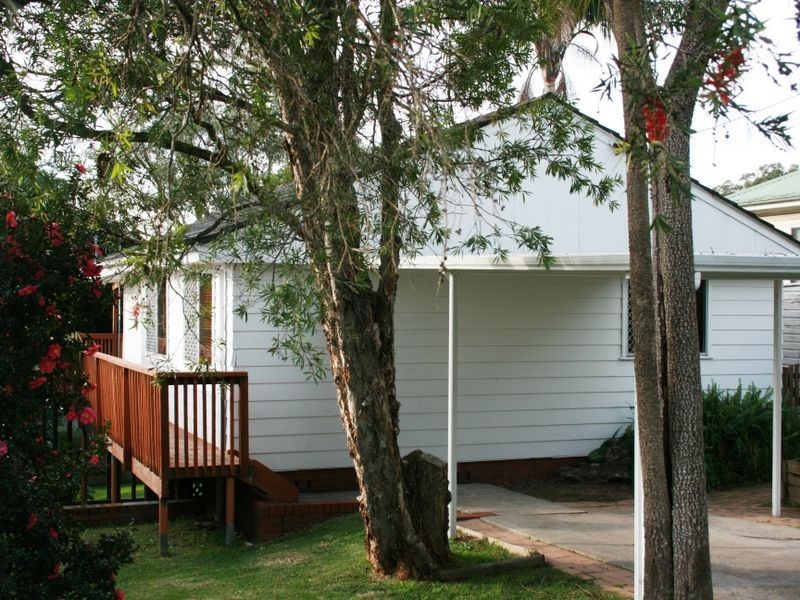 5 Narrawa Avenue, Erina NSW 2250