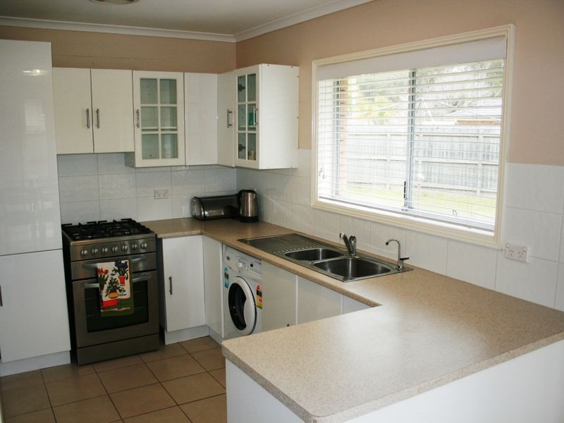 16 Chiltern Road, Erina NSW 2250