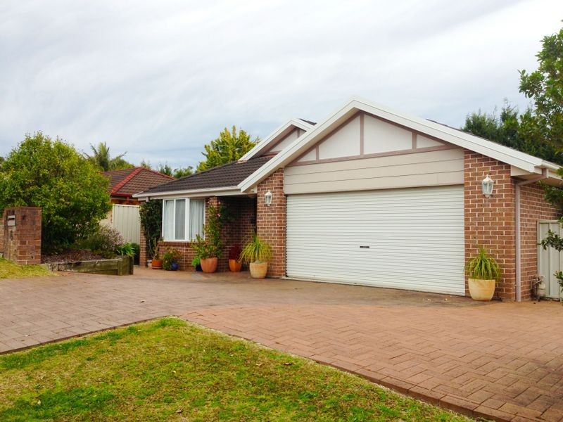 6 Bronzewing Drive, Erina NSW 2250