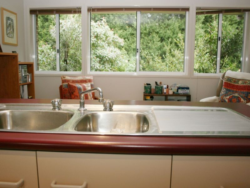 6 Bronzewing Drive, Erina NSW 2250