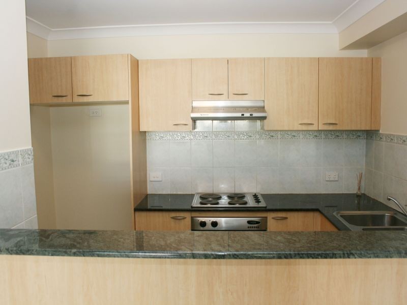 2/11 Riou Street, Gosford NSW 2250