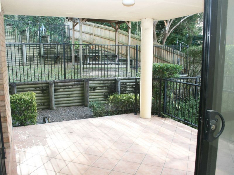 2/11 Riou Street, Gosford NSW 2250