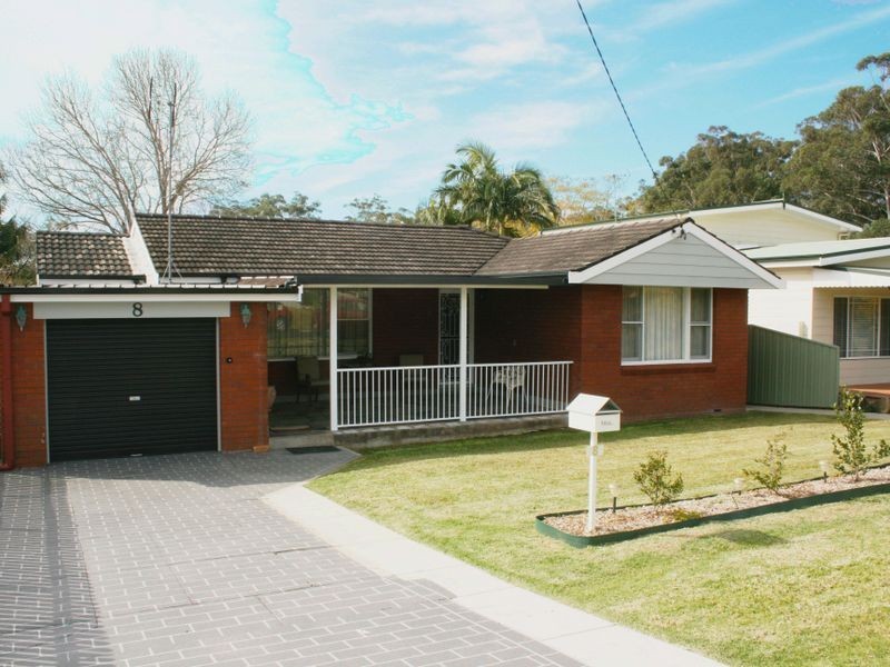 8 Lakewood Avenue, Green Point NSW 2251