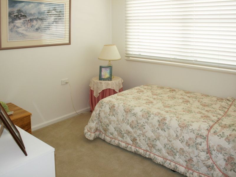 8 Lakewood Avenue, Green Point NSW 2251