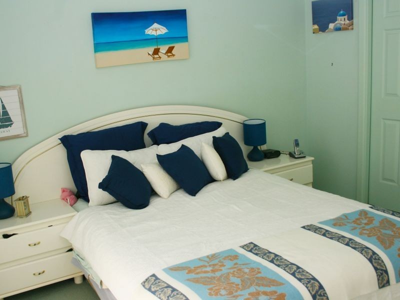 8 Sunbeam Place, Erina NSW 2250