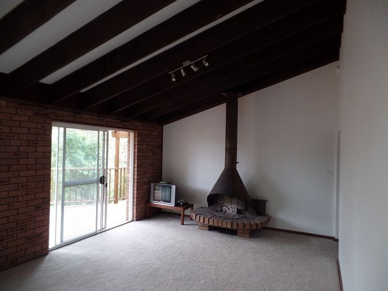 25 Coast Road, North Avoca NSW 2260