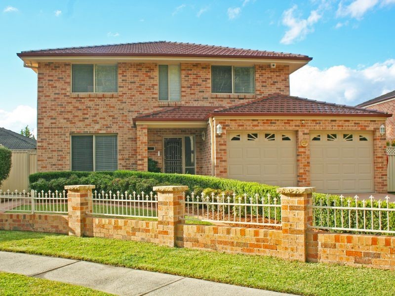 14 Tranquil Close, Green Point NSW 2251