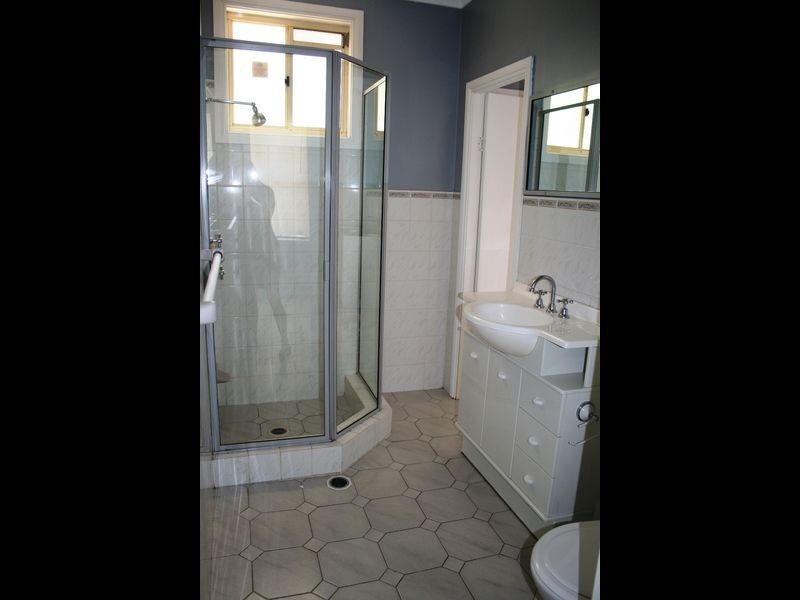 185b Pollock Avenue, Wyong NSW 2259