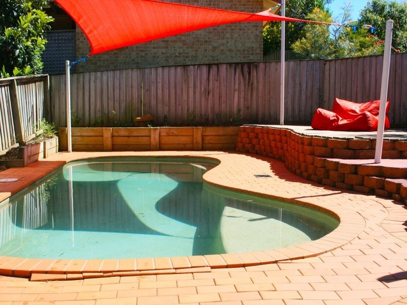 4 Nicholii Close, Springfield NSW 2250