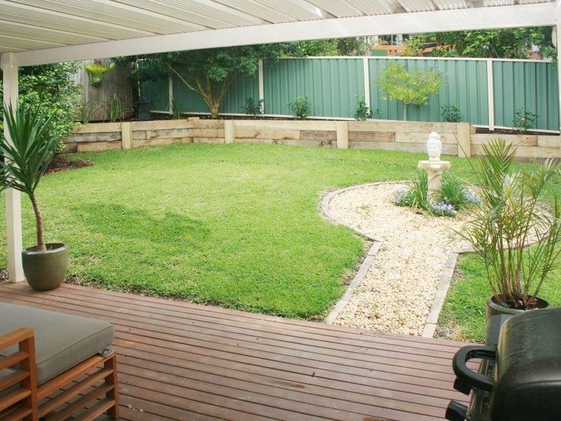 83 Digby Road, Springfield NSW 2250